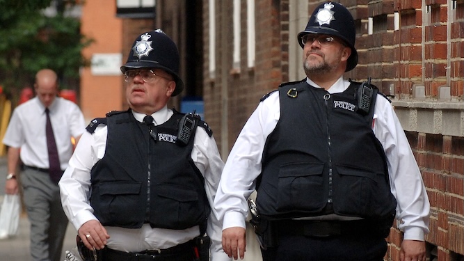 Farage pledges elite force of hefty, red-faced men