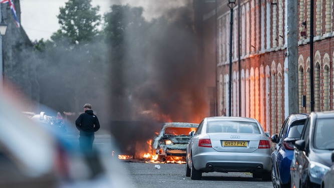 You call that a night of violence, laughs Belfast 